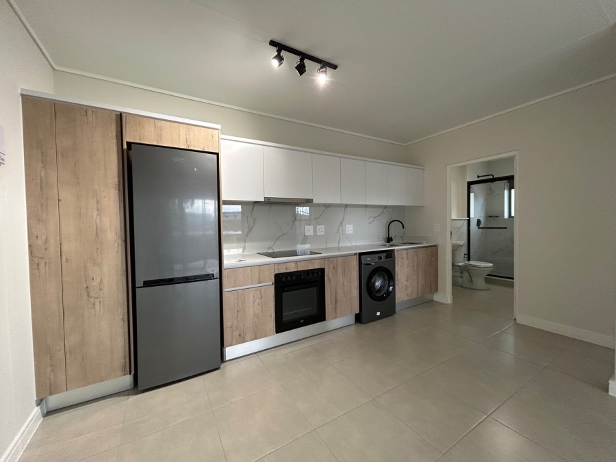 To Let 1 Bedroom Property for Rent in Richwood Western Cape